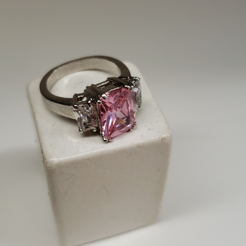 Fabulous Pink Diamond Ring!